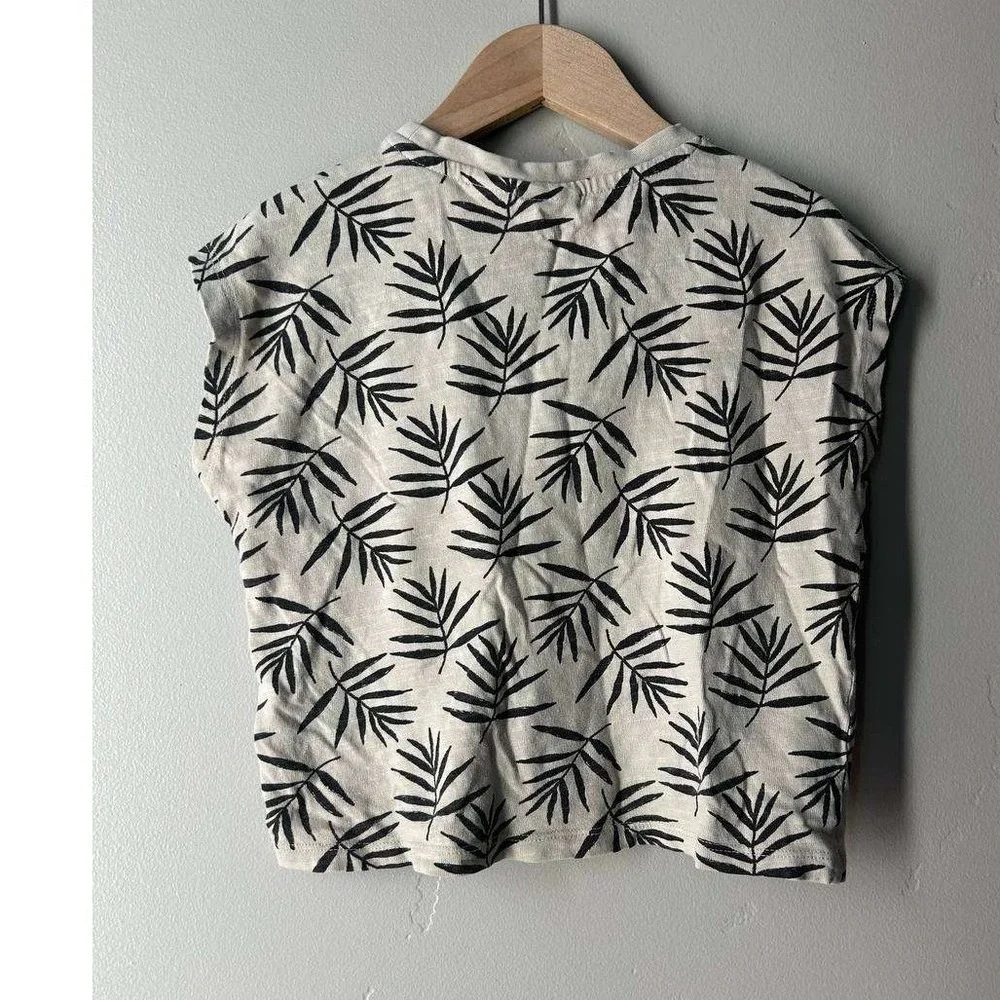 Zara All Over Palm Leaf Print Tee 2T Beach Resortwear Cream  Cap Sleeve Pocket